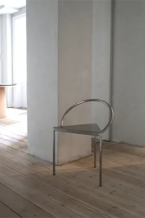 FRAMA TRIANGOLO CHAIR