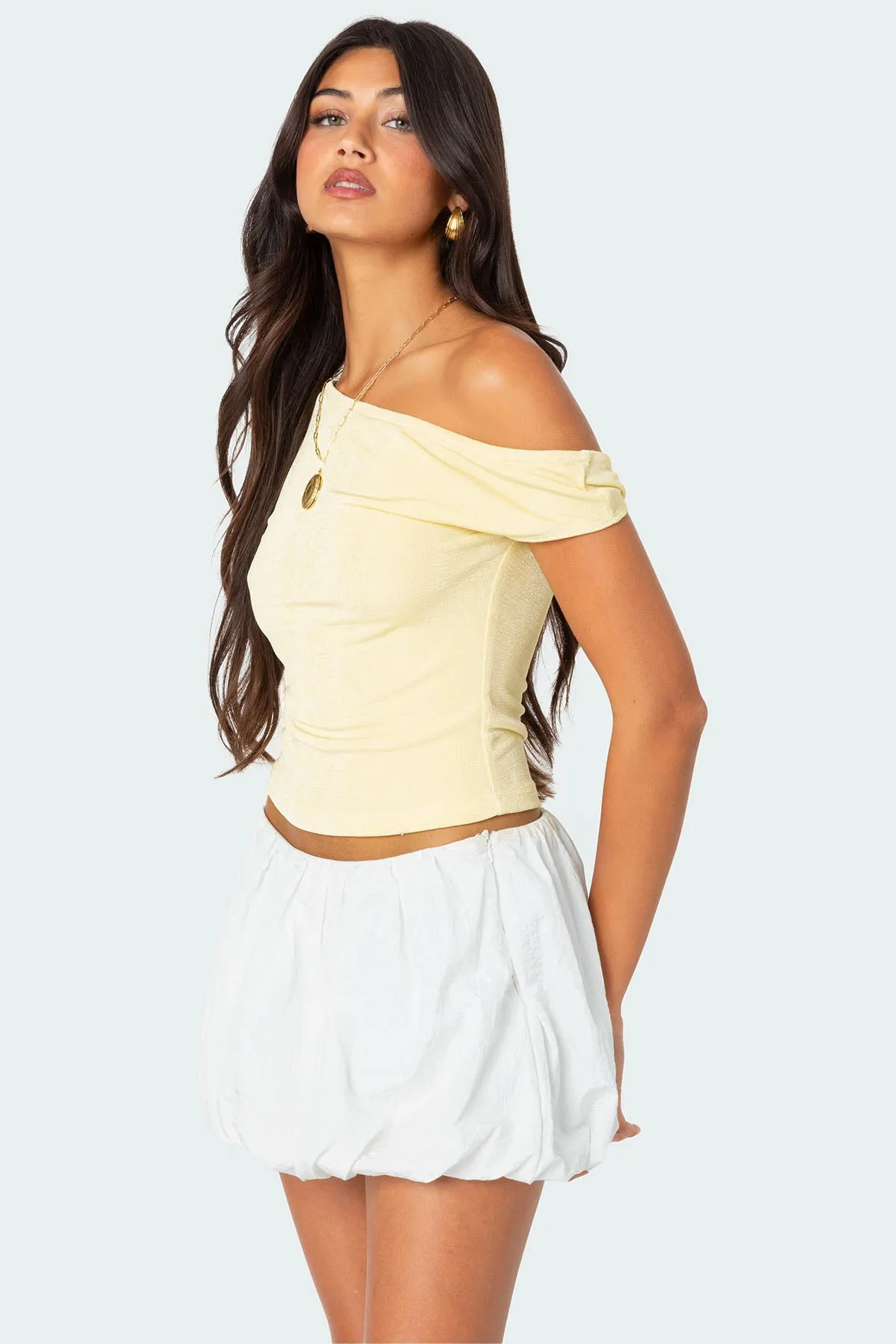 Jett Asymmetric Top