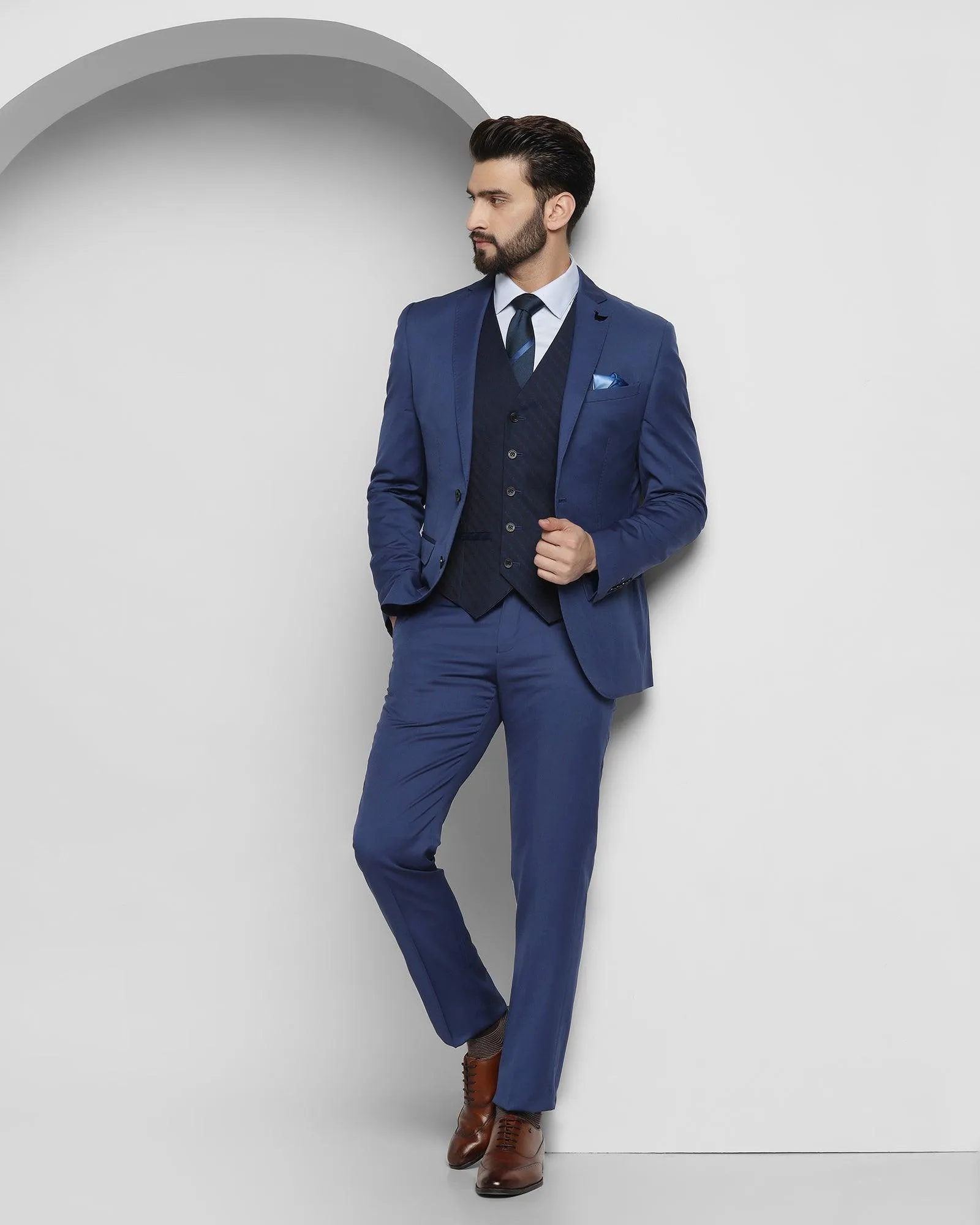 Luxe Three Piece Blue Solid Formal Suit - Cyprus